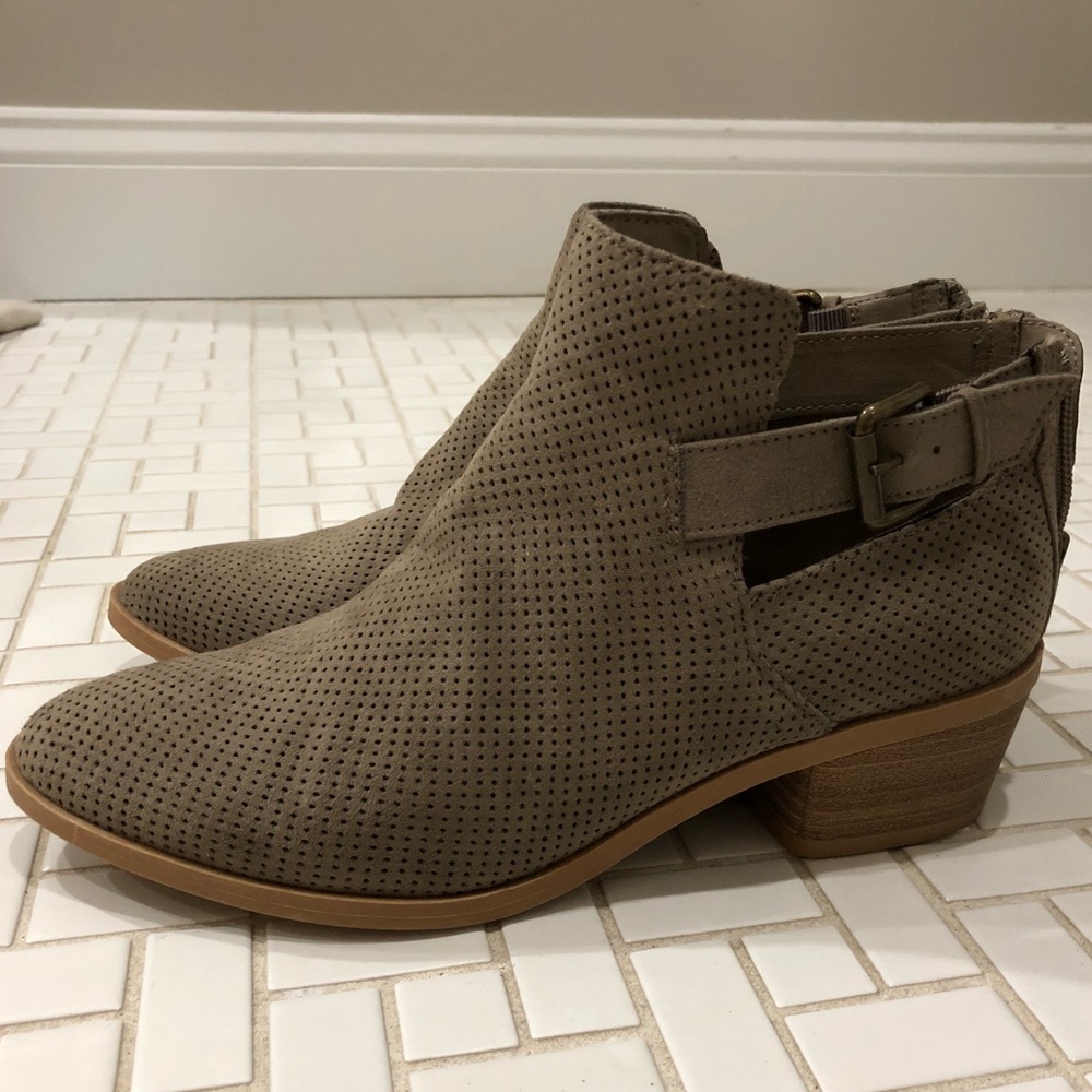 Dolce Vita Women’s Booties